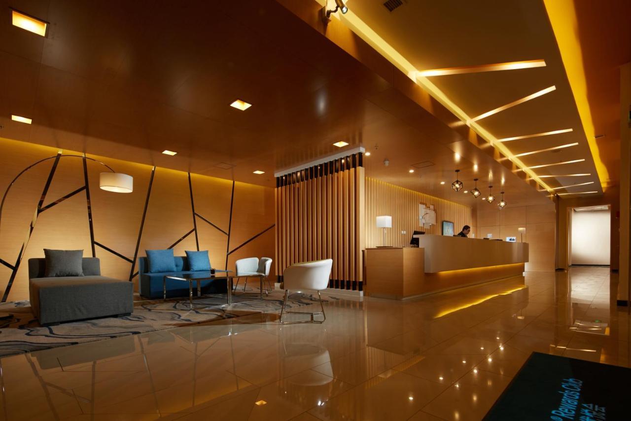 Holiday Inn Express Tangshan Downtown By Ihg Exterior photo